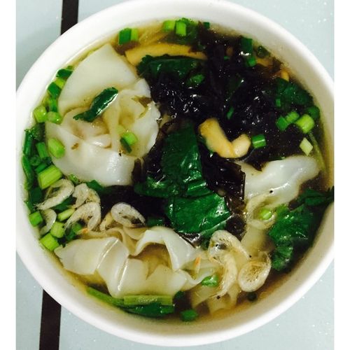 逸雪_1szj做的鮮肉小餛飩